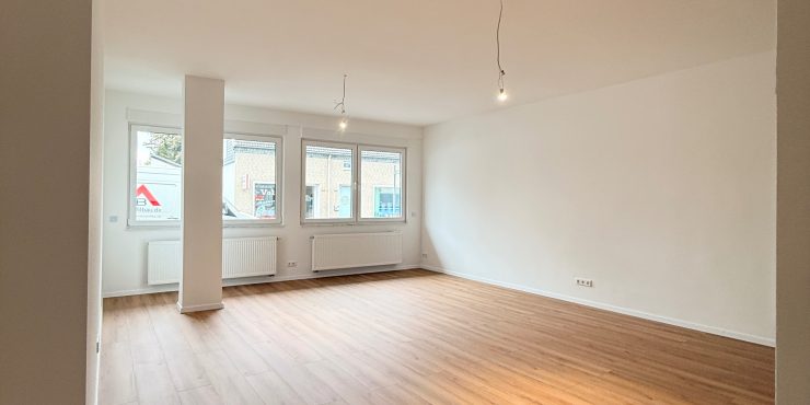 Alles neu saniert + Platz satt + barrierefrei + Erstbezug + Stellplatz