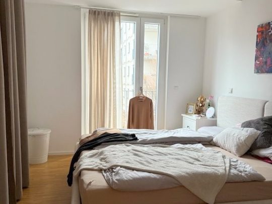 Schlafzimmer 1
